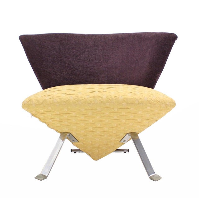 Late 20th Century Pair of Saporiti Italian Mid Century Modern Fan Back Two Tone Lounge Chairs MINT For Sale - Image 5 of 7
