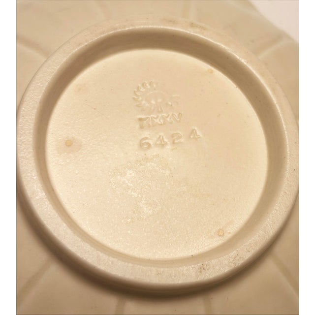 1936 Rookwood Cream Sunflower Bowl 6424 For Sale - Image 9 of 12