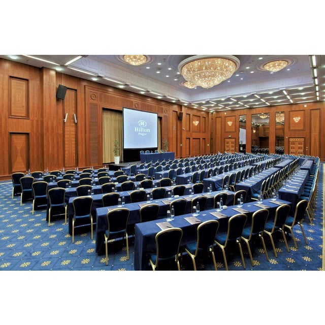 Empire Flush Mount in Gold Plate and Full Cut Crystal by Aggiolight For Sale - Image 6 of 7