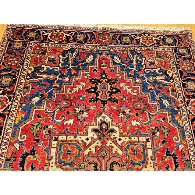Vintage Persian Heriz Serapi Rug, Hand-Knotted Wool, Geometric Pattern, Red & Navy, 6x9 For Sale - Image 13 of 18