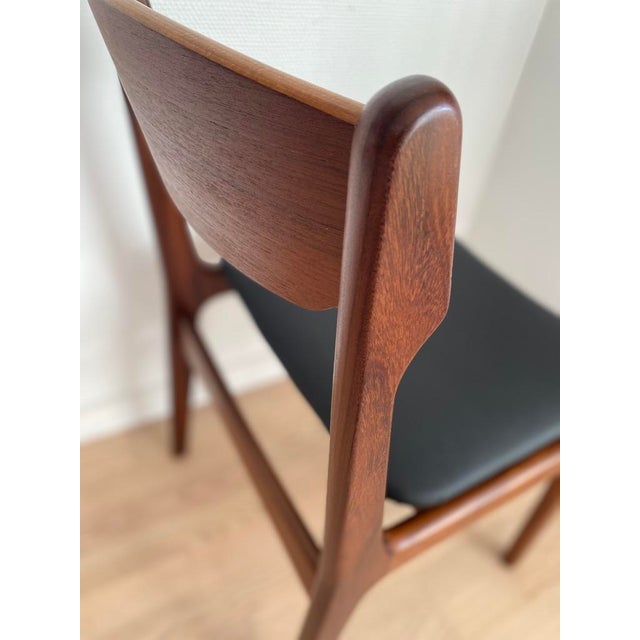 Wood Danish Teak and Faux Leather Dining Chairs by Erik Buch for Oddense Maskinsnedkeri / O.D. Møbler, Denmark, 1960s, Set of 2 For Sale - Image 7 of 18