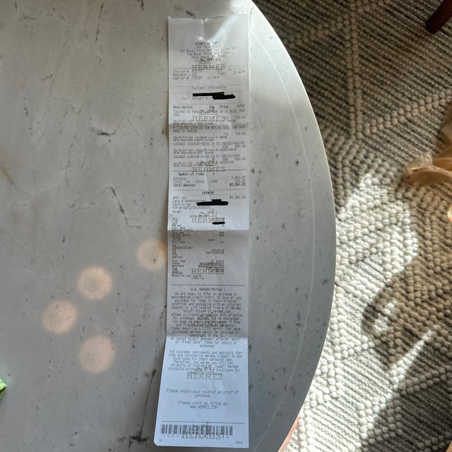 Hermès Casaque Graphic Cushions With Silk Twill Details – Set of 2 (55 × 35 Cm) For Sale - Image 10 of 12