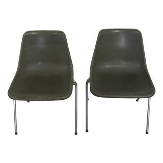 Chairs by Robin Day for S.A.M.U. Hille, 1970s, Set of 2 For Sale