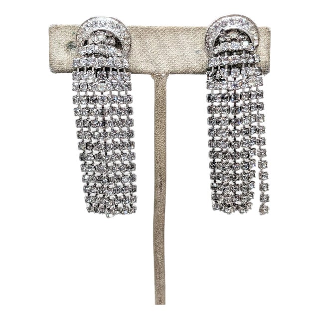 Vintage 1960s Signed Napier Rhodium Plated Clear Rhinestone Chandelier Clip Earrings- 2 Pieces For Sale
