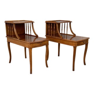 Pair of Early 20th Century Louis XV Walnut Nightstands Bedside Tables For Sale