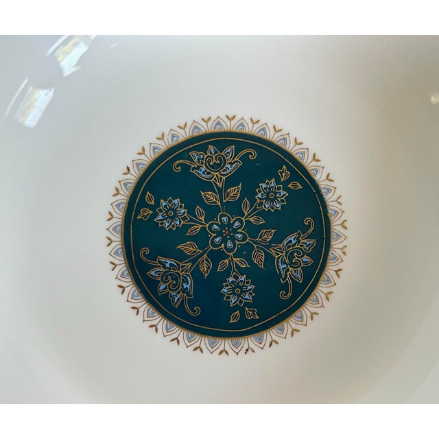 1970s Royal Doulton Carlyle Fine Bone China Rimmed Soup Bowls, Set of 11 For Sale - Image 5 of 7