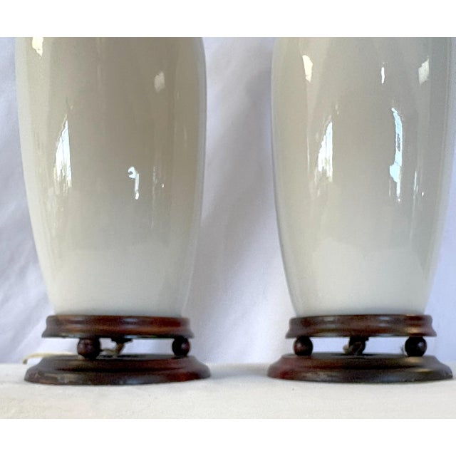 White Vintage Mid Century Creamy White Ceramic Vase Lamps- A Pair For Sale - Image 8 of 12