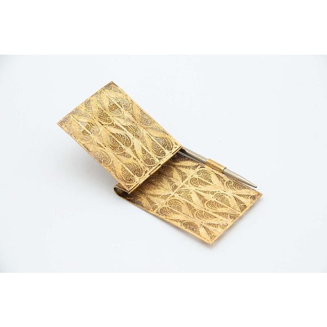 Gilded Silver Block Holder in Filigree Mesh, in Good conditions. Designed 1920 to 1949