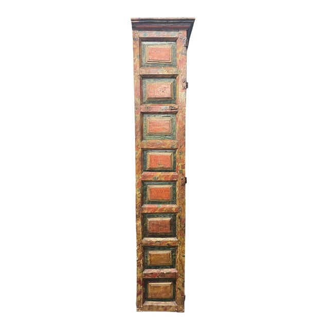Spanish Renaissance Sacristy Cabinet in Walnut with Stylized Acanthus Leaf Polychrome Decoration, Spain, 1600 For Sale - Image 3 of 8