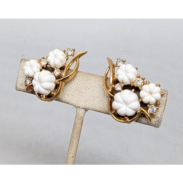 Mid-Century Modern Vintage Signed Crown Trifari White Melon Shaped Rhinestones Clip Earrings- 2 Pieces For Sale - Image 3 of 7