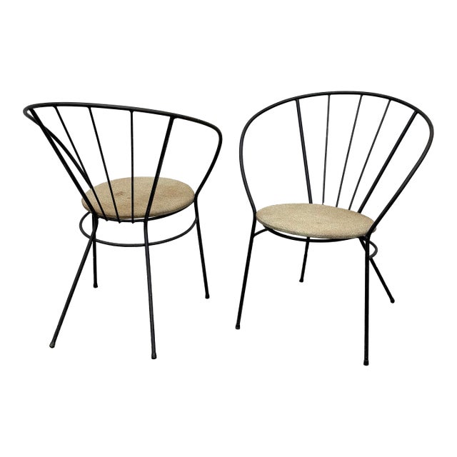 Pair of Mid-Century Modern Wrought-Iron Hoop Chairs For Sale