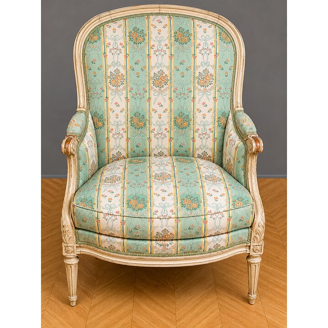 Mid-Century Louis XVI Style Lacquered Bergère Chair with Floral Fabric, 1950s For Sale - Image 6 of 6