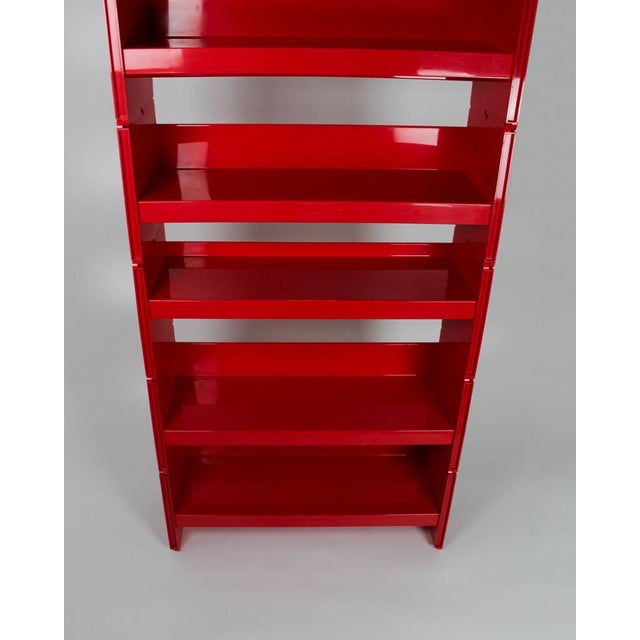 Vintage Jeep Modular Red Plastic Shelving Unit by De Pas, Durbino & Lomazzi for Bonacina, Italy, 1970s, Set of 6 For Sale - Image 3 of 14