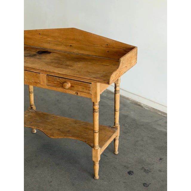 1940s Pine Console For Sale In Los Angeles - Image 6 of 18