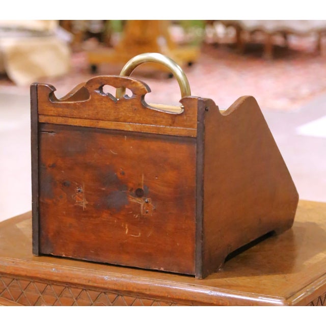 19th Century English Victorian Inlaid Walnut Coal Scuttle With Brass Handle For Sale - Image 11 of 12