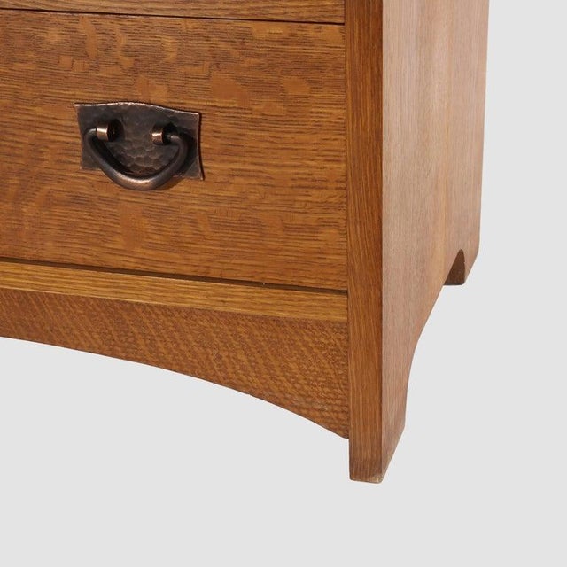 Stickley Arts & Crafts Mission Oak 2-Drawer Entertainment Cabinet 20thC For Sale - Image 12 of 12