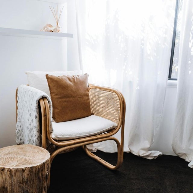 Product Dimensions: Inner Seating Width: 66x60 cm (26x23.6 inches) Height: 70 cm (27.6 inches) Materials Used: 3 cm thick...