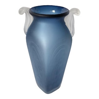 Signed Steven Newell Contemporary Art Glass Sculptural Vase For Sale