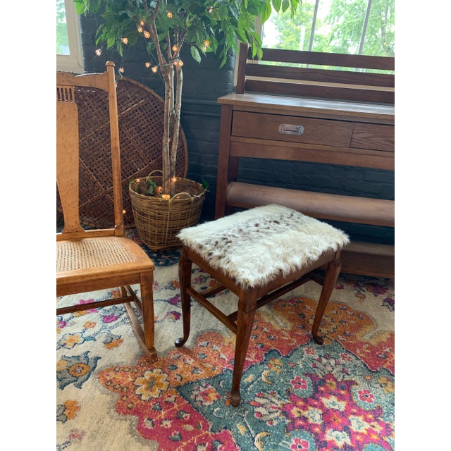 An amazing stool/bench by Homestead Commodities very own creative in-house designer Karen J. Carpenter. This Queen Anne...