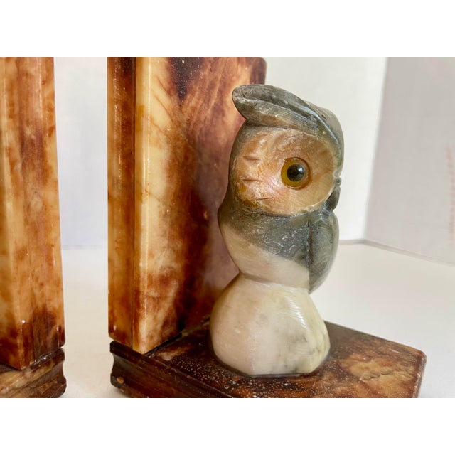 Carved Alabaster Marble Figurative Owl Bookends Made in Italy For Sale - Image 4 of 12