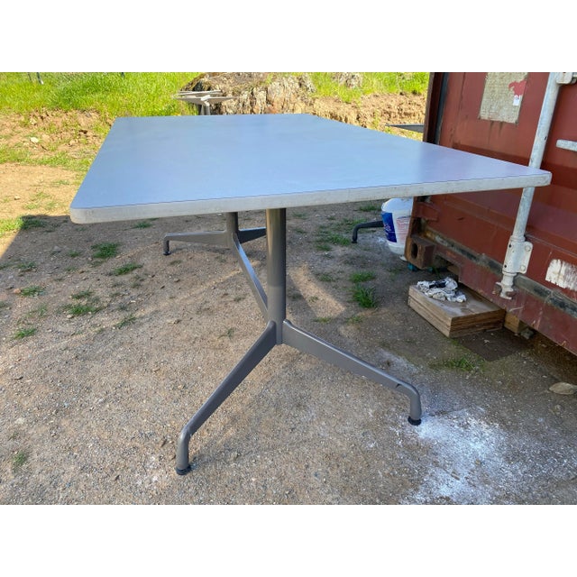 Herman Miller 1990s Vintage Mid Century Modern Herman Miller Conference Table For Sale - Image 4 of 8