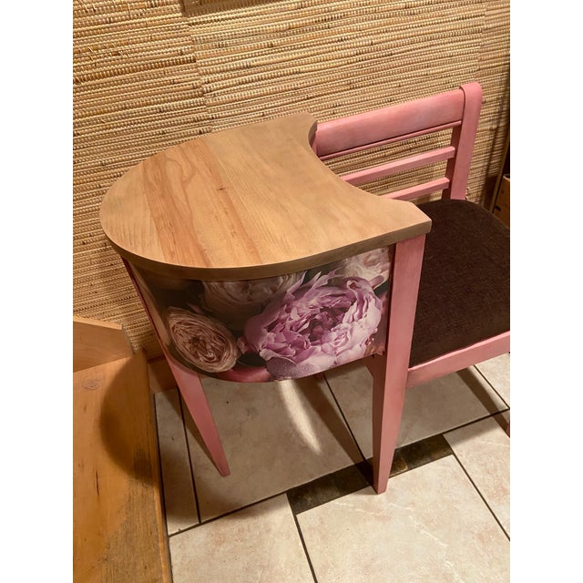 Wood 1940s Refinished Vintage Gossip Bench For Sale - Image 7 of 13