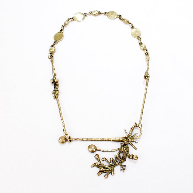 1970s Mid-Century Modern Brass Brutalist Necklace For Sale - Image 5 of 12