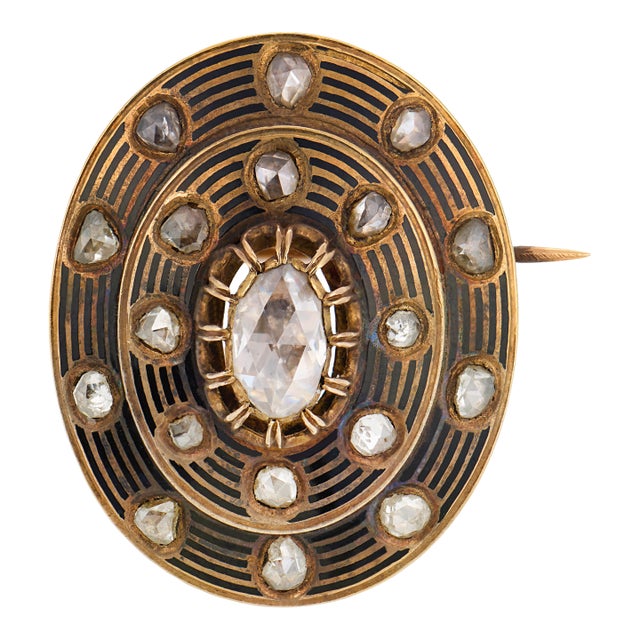 19th Century French Victorian Rose Cut Diamond 18k Yellow Gold Enamel Brooch For Sale