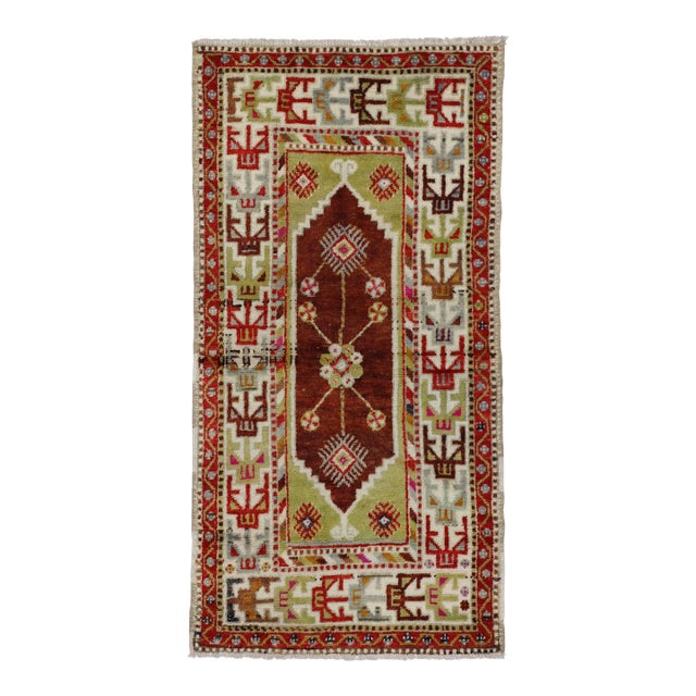 Vintage Turkish Oushak Throw Rug - 02'08 X 05'03 For Sale