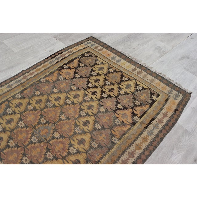 Caucasian Kilim Rug, 1920s For Sale - Image 10 of 17