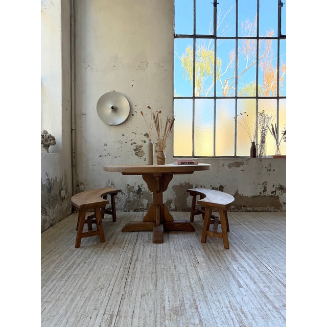 1950s Vintage Round Oak Table and Benches, 1950s, Set of 3 For Sale - Image 5 of 18