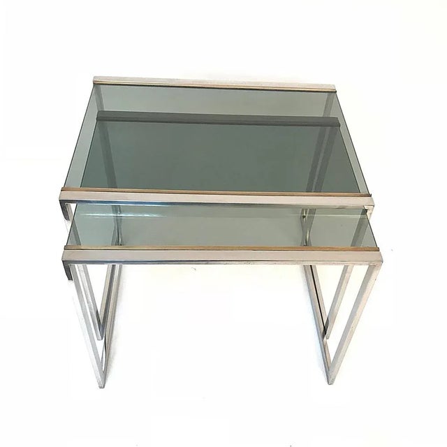 Metal Mid-Century French Brass and Smoked Glass Nesting Tables, 1970s, Set of 2 For Sale - Image 7 of 11
