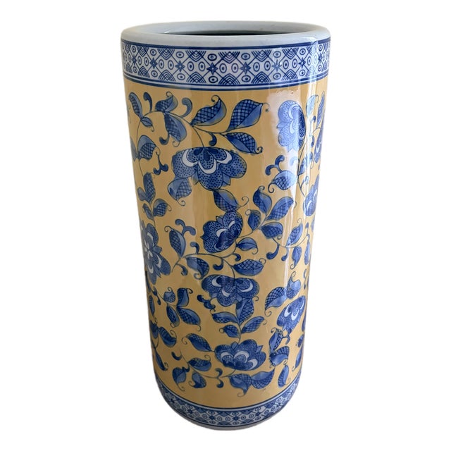 Vintage Chinoiserie Blue and Yellow Porcelain Umbrella Stand For Sale
