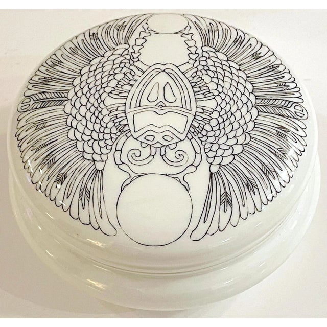 T & V Limoges Black & White Egyptomania Scarab Motif Box For Sale - Image 4 of 9