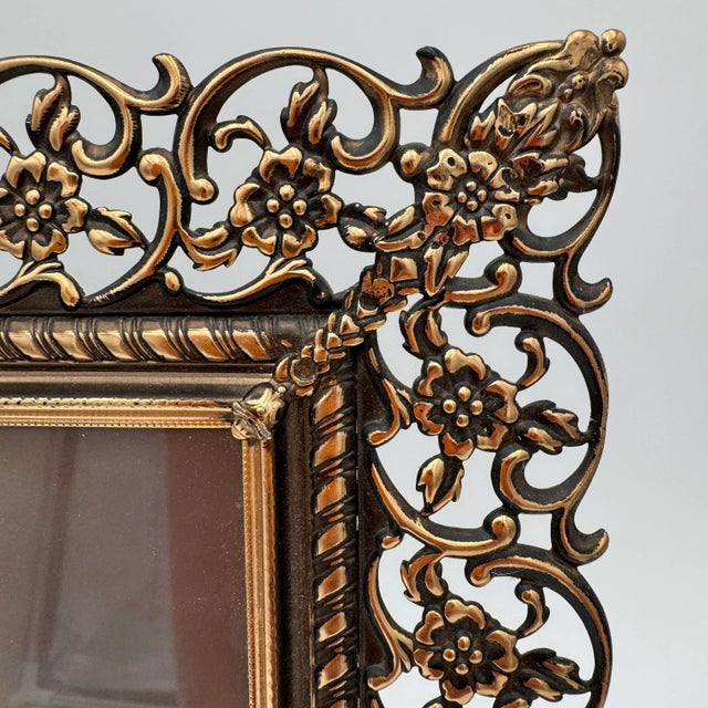 11x13 inch total size. Fits 8x10 photo. Gorgeous, ornate and no flaws.