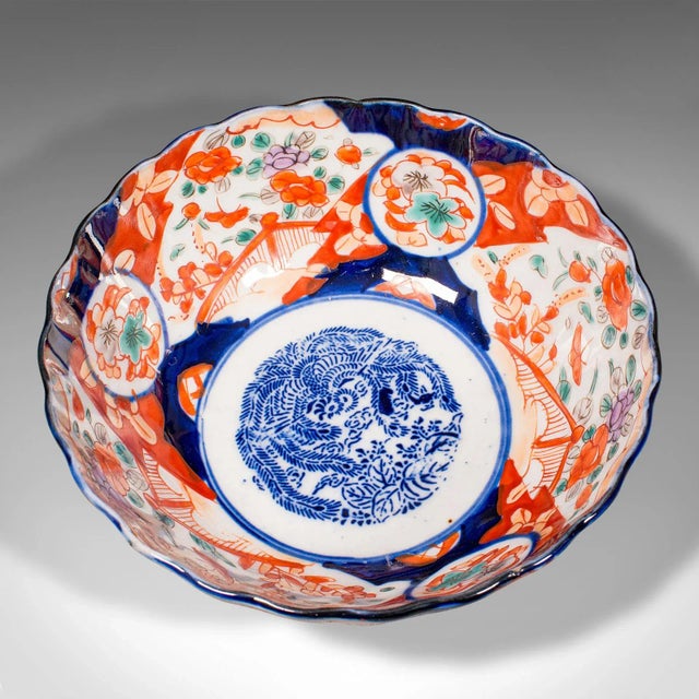 1900's Small Antique Japanese Imari Bowl For Sale - Image 6 of 8