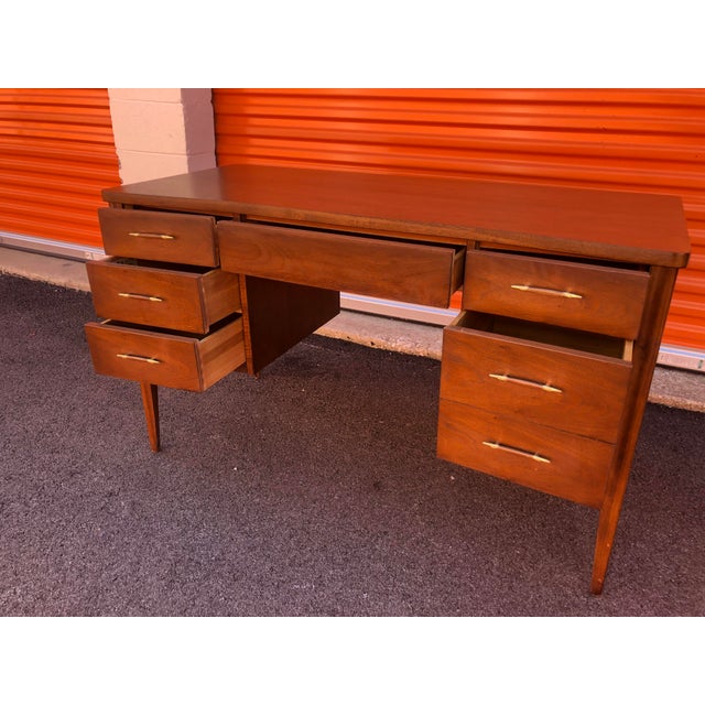 Mid Century Broyhill Saga Desk Chairish