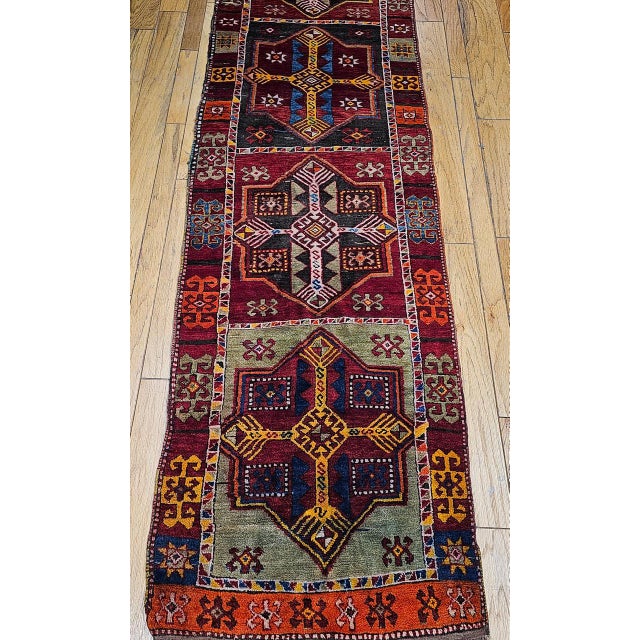 Early 20th Century Turkish Oushak Runner, Hand-Knotted Wool, Geometric Pattern, 3x16 For Sale - Image 15 of 16