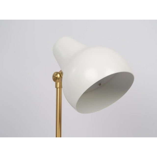 Vl38 Desk Lamp by Vilhelm Lauritzen for Louis Poulsen, 1940s For Sale - Image 4 of 10