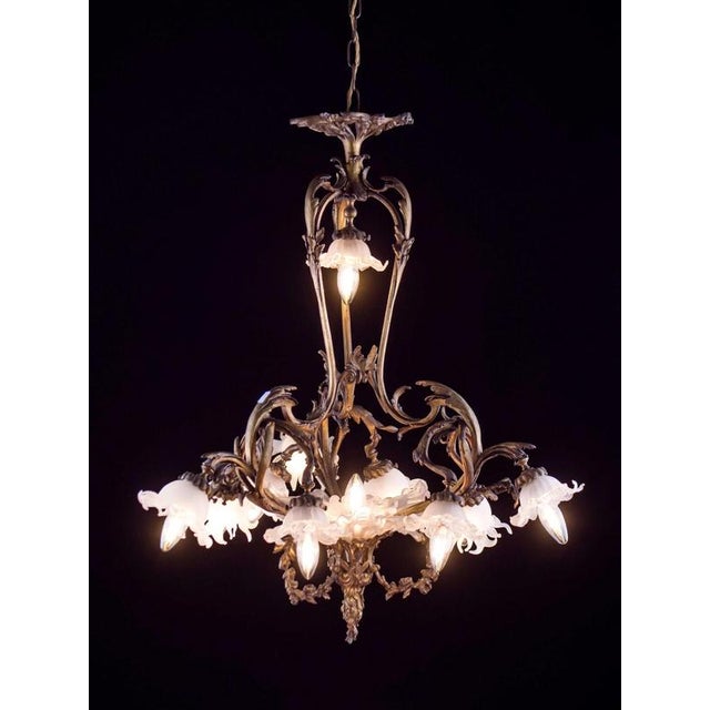 2000 - 2009 Art Nouveau Chandelier in Bronze and Glass For Sale - Image 5 of 7