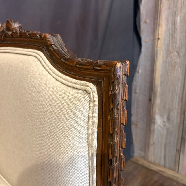 French Antique French Louis XVI Carved Walnut Expandable Daybed and Settee For Sale - Image 3 of 13