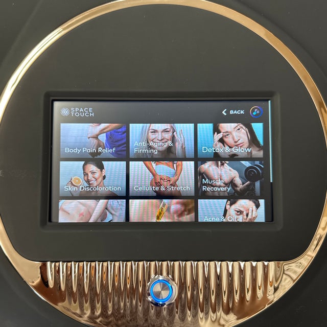 SpaceTouch Atlas Full Body Red Light Therapy For Sale - Image 10 of 12