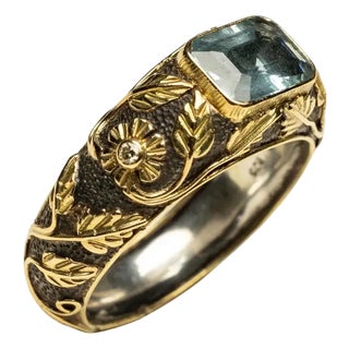 1990s 18K Gold and Sterling Aquamarine and Diamond Ring, Size 7.5 For Sale