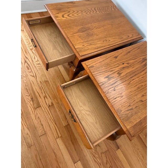 1980s Late 20th Century Broyhill Oak Queen Anne Side Tables For Sale - Image 5 of 16