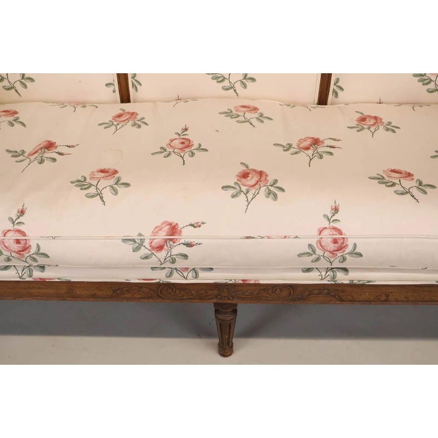 19th Century French Louis XVI Carved Walnut Settee, 19th Century For Sale - Image 5 of 7