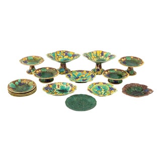 English Majolica Strawberry & Grape Tableware, 16 For Sale