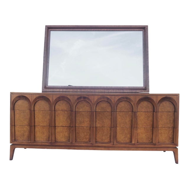 Mid Century Modern Dresser By Thomasville