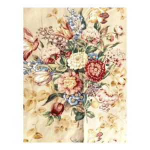 Beautiful Vintage Linen Floral Cottage Shabby Chic French Fabric- 2.5 Yards