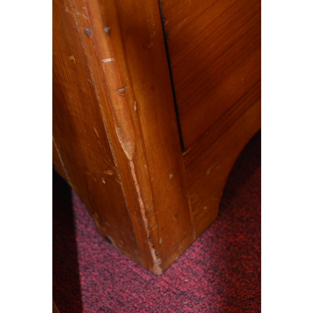 Antique Honey Pine Chest of 4 Drawers / Dresser English Farmhouse Country For Sale - Image 17 of 18