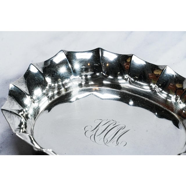 Lovely Solid Sterling Silver Antique Tiffany & Co Jewelry Trinket Tray Ball Feet For Sale - Image 4 of 11